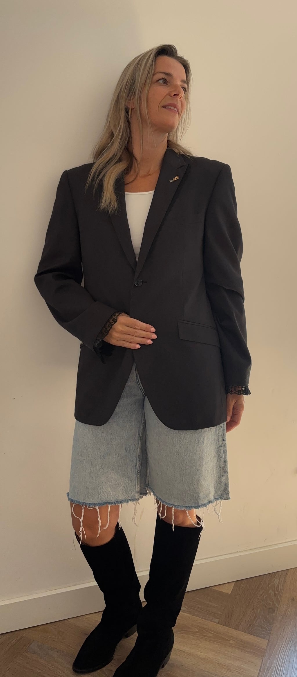 Blazer | D A R K |