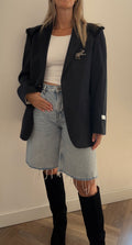 Blazer | B L A C K detail |