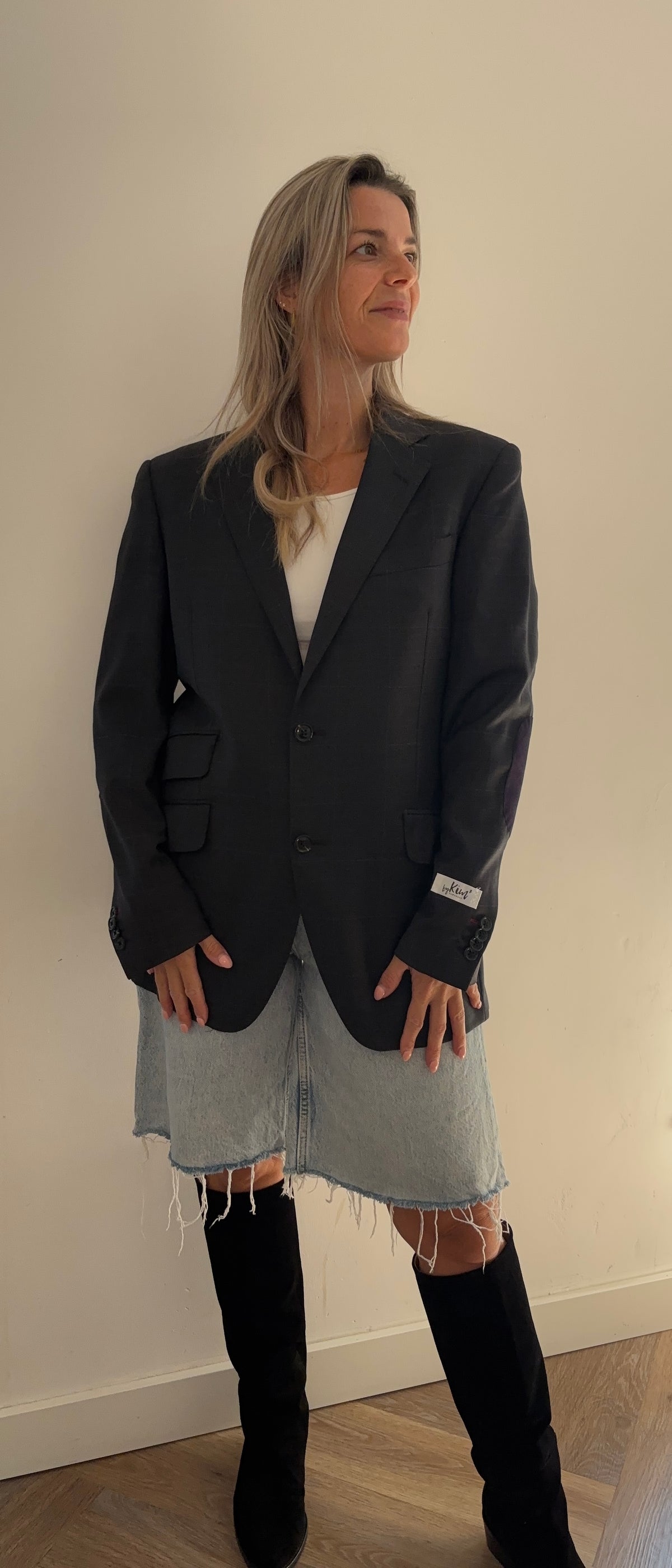 Blazer | D A R K  B L U E |